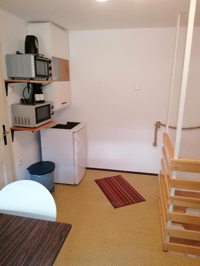 شقة Apartmaji Korosec Na Koprivniku Koprivnik v Bohinju المظهر الخارجي الصورة
